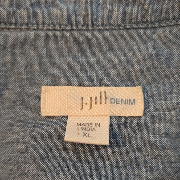 Women’s J.Jill Denim Button-Down Shirt – Size XL - Picture 2 of 10
